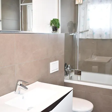 Zentrum Lai Apartment *