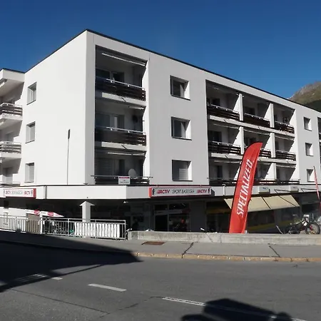 Zentrum Lai Apartment *